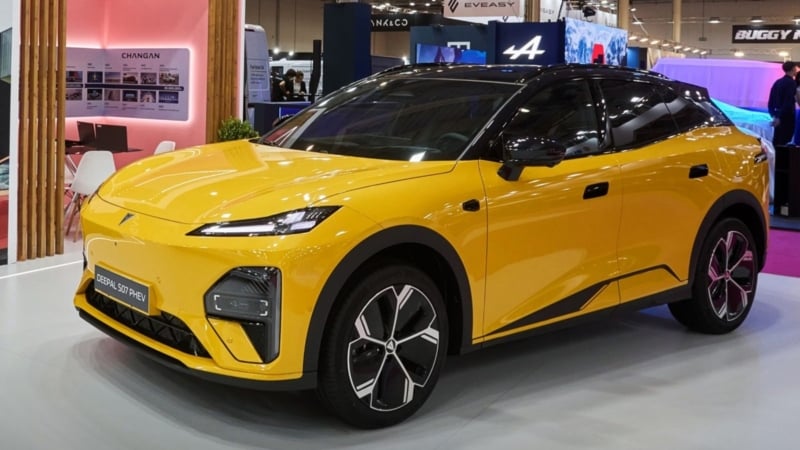 Changan Deepal S07 PHEV дебютировал в Европе по цене 40 280 долларов США