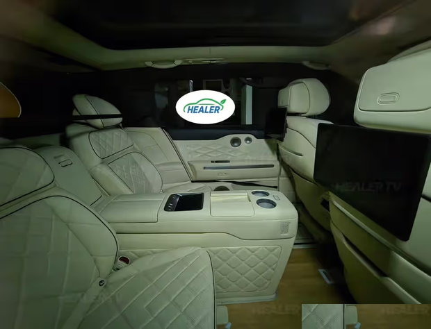 Genesis GV90 с распашными дверями и четырьмя отдельными креслами: свежие шпионские фото интерьера — мировая премьера 9 сентября.