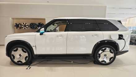 Воскресный Китайский драйв | Zeekr 9X: покупатели Range Rover и Bentley поменялись местами