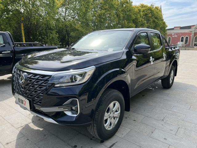 Dongfeng Ruiqi 7 — из Китая под ключ