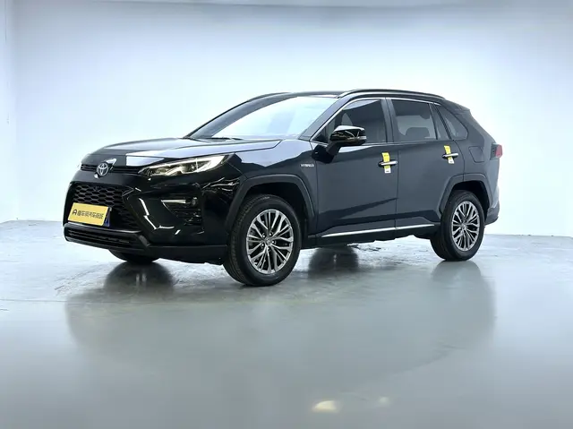 Toyota Willanda 2023 2.5L — из Китая под ключ