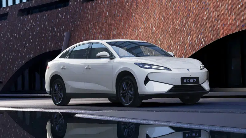 Модели BYD для вызова такси будут поддерживать технологию флэш-зарядки в Китае