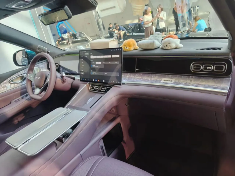 Поставки BYD Sealion 08 идут по всему Китаю