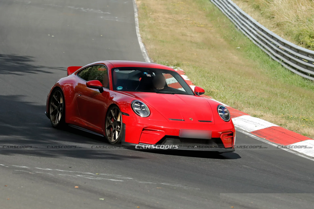 Porsche 992.2 911 GT3 Special Edition замечен на тестах: впервые на GT-версии появился классический «утиный хвост»