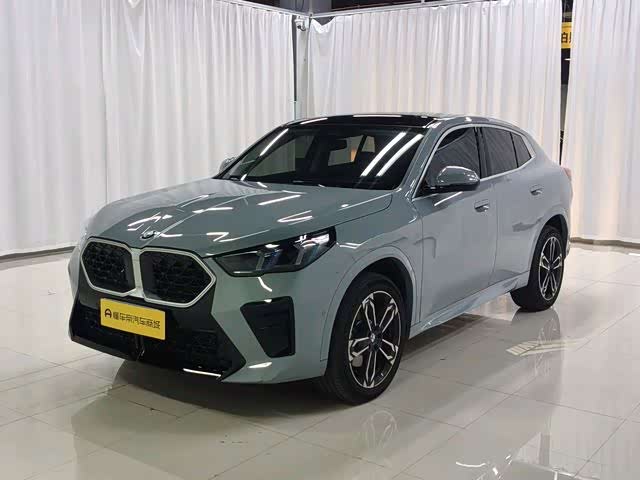 BMW X2 (импорт) 2025款 sDrive25i M运动套装 — из Китая под ключ