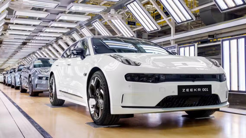 Zeekr, принадлежащий Geely, отзывает более 38 000 единиц 001 в Китае