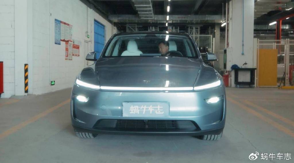 Как выбрать между Dongfeng Honda S7 и Tesla Model Y?