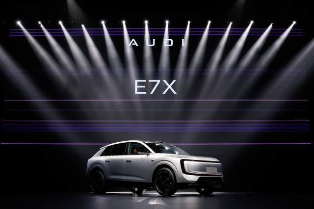 Audi E7X до 300 тысяч: начинается борьба на близком расстоянии