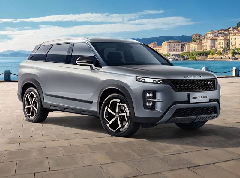 Chery опубликовала официальные изображения внедорожника Tiggo 7L в Китае