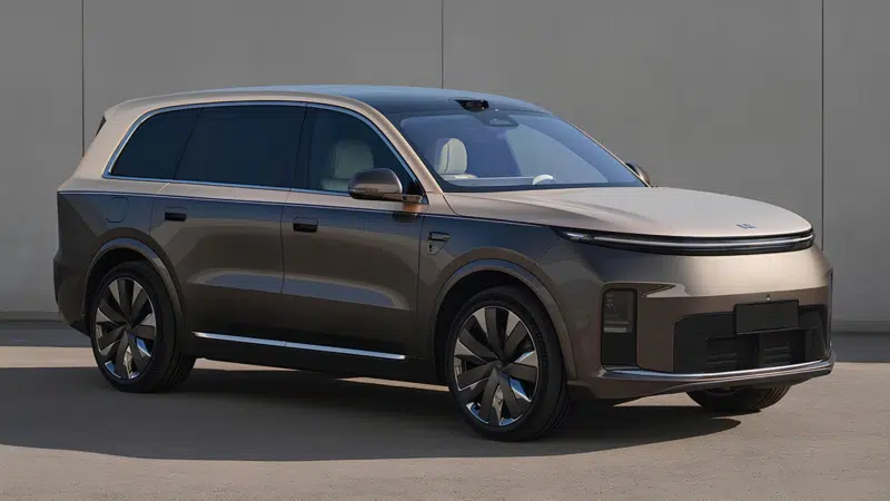 Руководитель продуктовой линейки Li Auto разбил надежды на седаны EREV