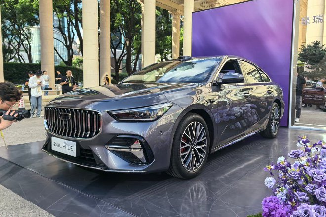 Позиционируется как флагманский семейный седан B-класса: Geely Xingrui L PLUS официально представлен