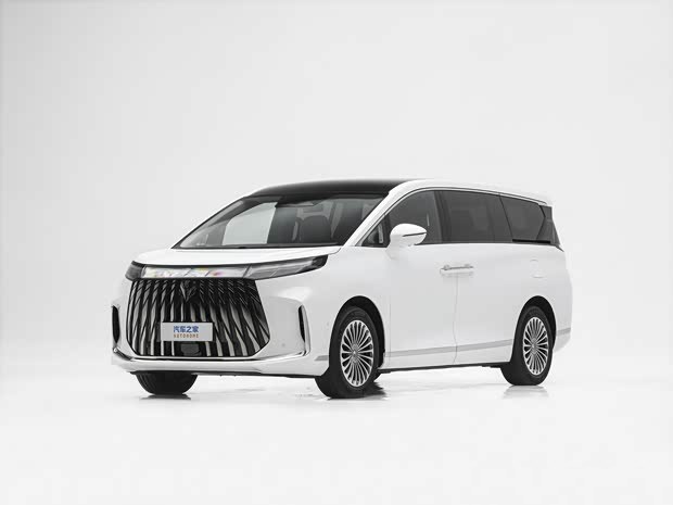 Электромобиль Arcfox Wendao V9 с запасом хода 708 км попал в список льгот по налогу на покупку в Китае.