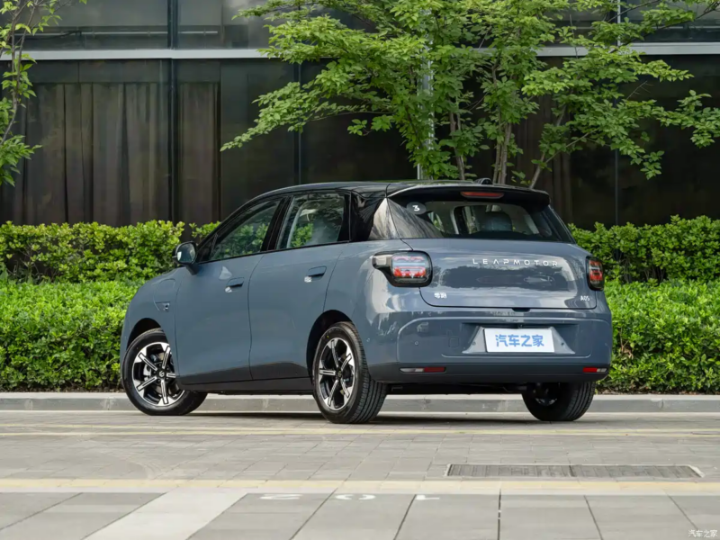 После рыночного успеха модели A10 компания Leapmotor готовится к запуску международной модели A05.