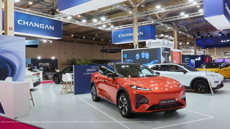 Changan Deepal S07 PHEV дебютировал в Европе по цене 40 280 долларов США