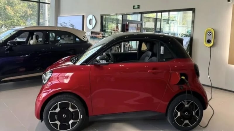 Городской автомобиль Geely Smart #2 поступил к дилерам по всему Китаю