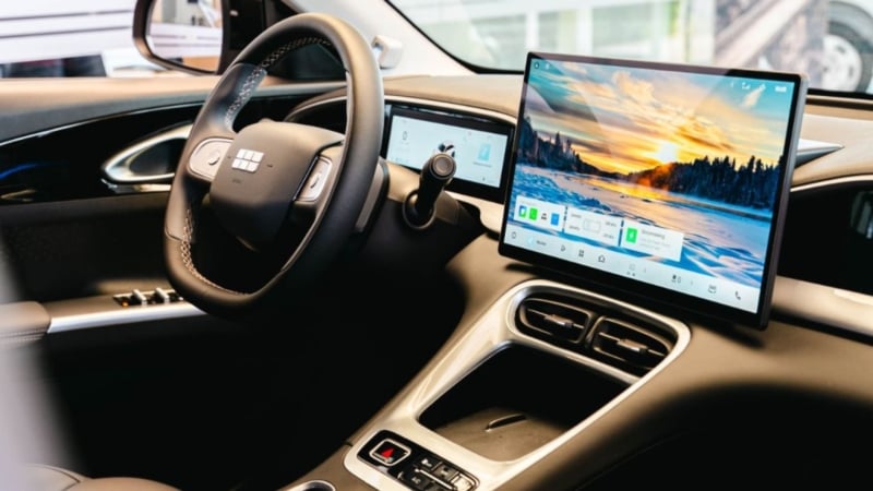 Электрический хэтчбек Geely E2 прибыл к дилерам в Бельгии перед запуском продаж.