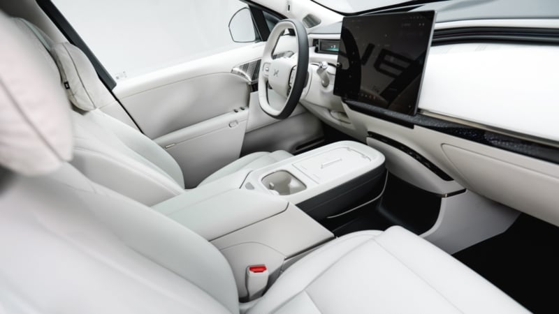 Xpeng G9L 5.1-meter SUV to reach global market at the Paris Auto Show