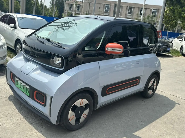 Baojun KiWi EV 2021 — из Китая под ключ