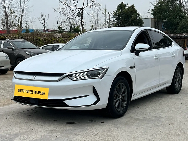 BYD Qin PLUS EV 2022 — из Китая под ключ