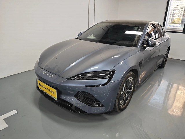 BYD Seal 2023 — из Китая под ключ