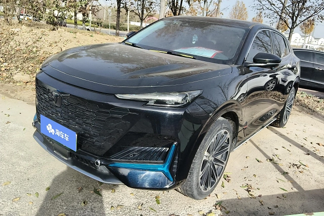 Changan UNI-K 2022 1.5L — из Китая под ключ