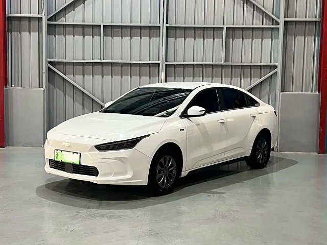 Geely Geometry A 2023 — из Китая под ключ