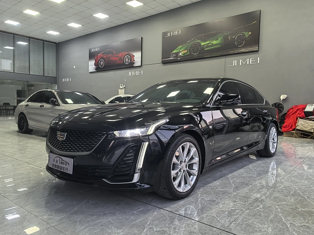 Cadillac CT5 2022 2L — из Китая под ключ