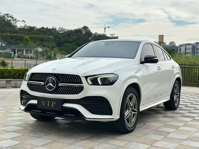 Mercedes-Benz GLE Coupe 2021 2.5L — из Китая под ключ