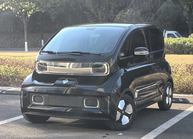 Baojun KiWi EV 2022 — из Китая под ключ