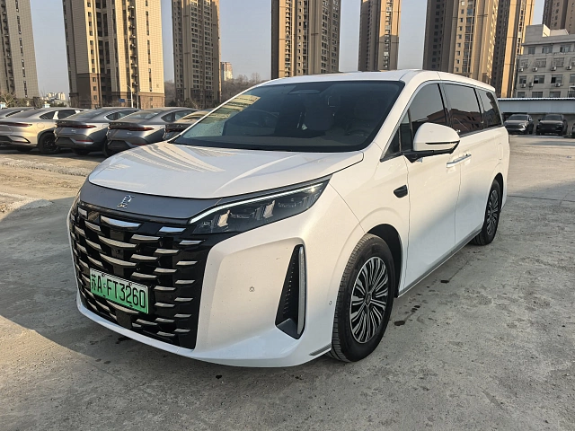 BYD Summer 2025 1.5L — из Китая под ключ