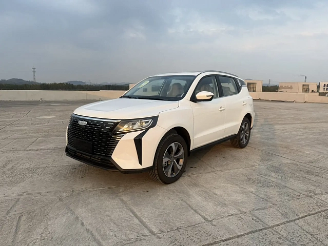 Geely Haoyue PRO 2025 1.5L — из Китая под ключ