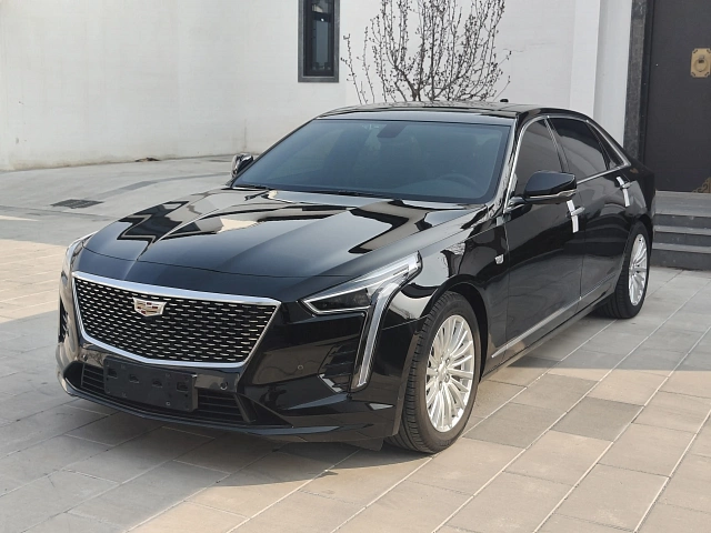 Cadillac CT6 2023 2L — из Китая под ключ