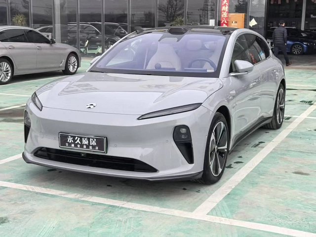 NIO ET5T 2025 — из Китая под ключ
