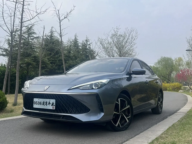 Roewe i5 2024 1.5L — из Китая под ключ