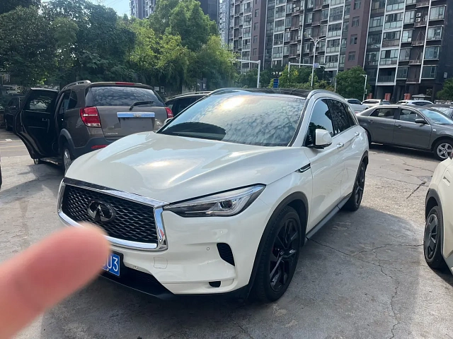 Infiniti QX50 2024 2L — из Китая под ключ