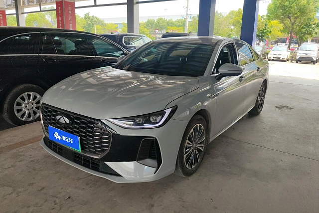 Chery Fengyun A8L 2025 1.5L — из Китая под ключ