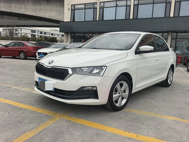 Skoda Rapid 2021 1.5L — из Китая под ключ