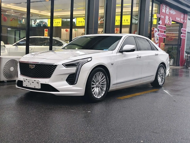 Cadillac CT6 2023 2L — из Китая под ключ