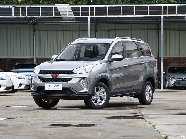 Wuling Hongguang S3 2019 — из Китая под ключ