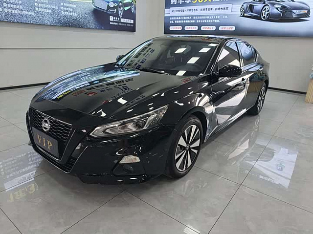 Nissan Teana 2021 2L — из Китая под ключ