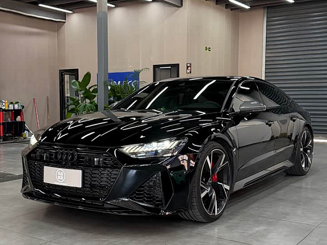 Audi RS 7 2024 4L — из Китая под ключ