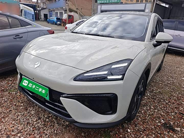 Baojun Yunhai EV 2024 — из Китая под ключ