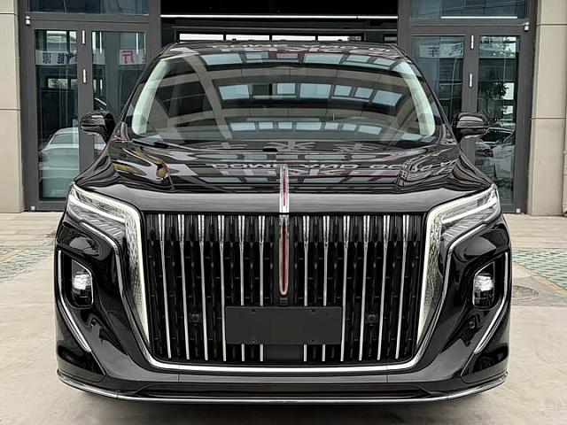 Hongqi HQ9 2023 2L — из Китая под ключ