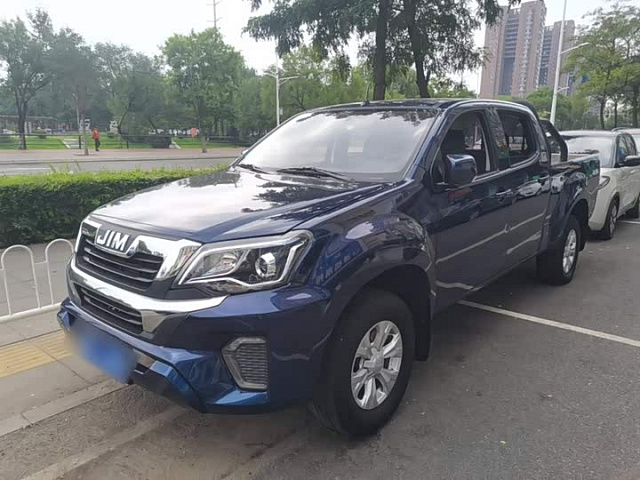Isuzu RE-MAX 2023 2.5L — из Китая под ключ