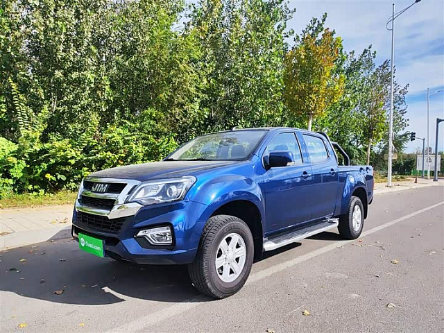 Isuzu RE-MAX 2022 2.4L — из Китая под ключ
