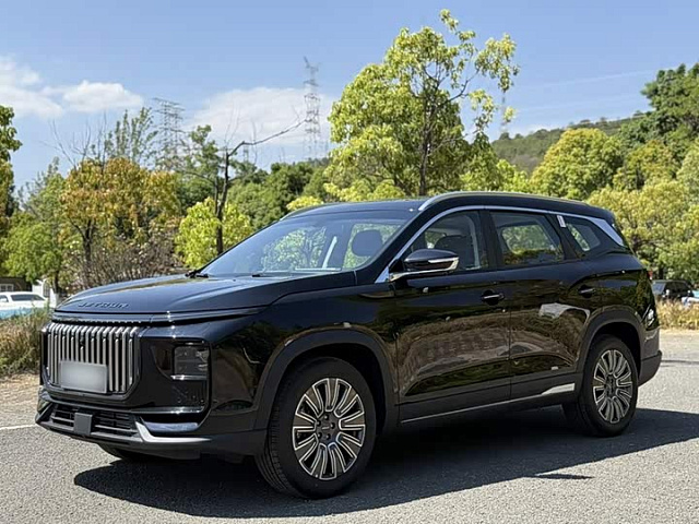Jetour X90 PRO 2024 1.6L — из Китая под ключ