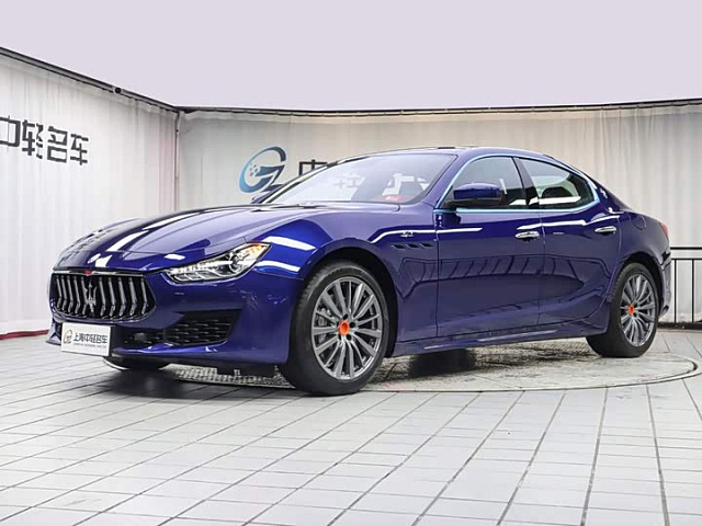 Maserati Ghibli 2023 2L — из Китая под ключ