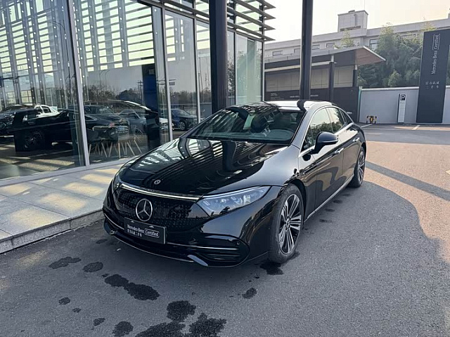 Mercedes-Benz EQS 2023 840 км хода — из Китая под ключ