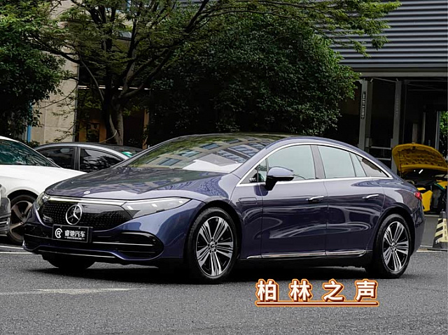 Mercedes-Benz EQS 2023 840 км хода — из Китая под ключ