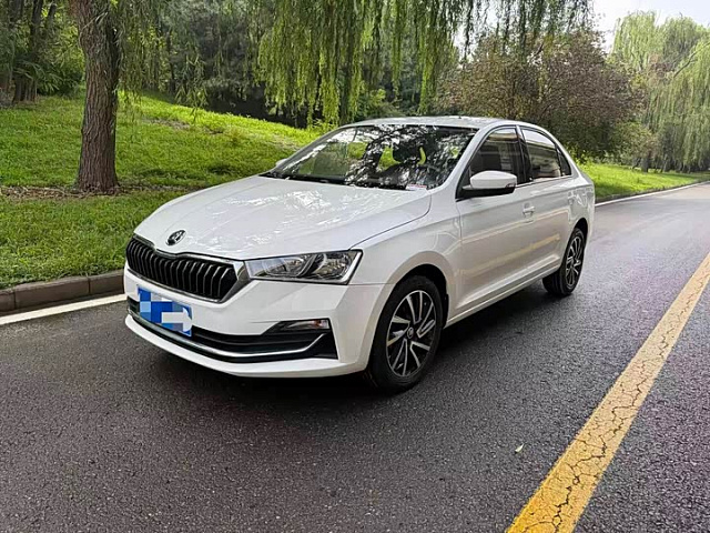 Skoda Rapid 2022 1.5L — из Китая под ключ